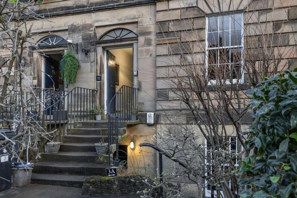 The Stirling Townhouse Villa Bagian luar foto